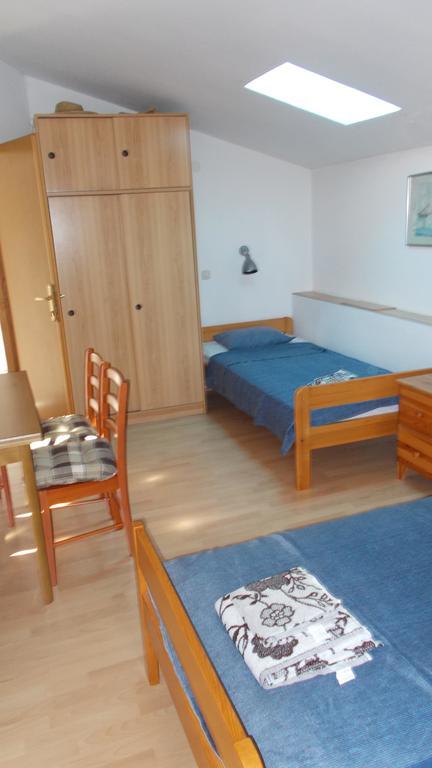 Guest House Accommodation Rupine Premantura Camera foto